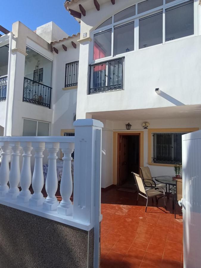 Spectacular Apartment In Punta Prima Alicante Exterior photo